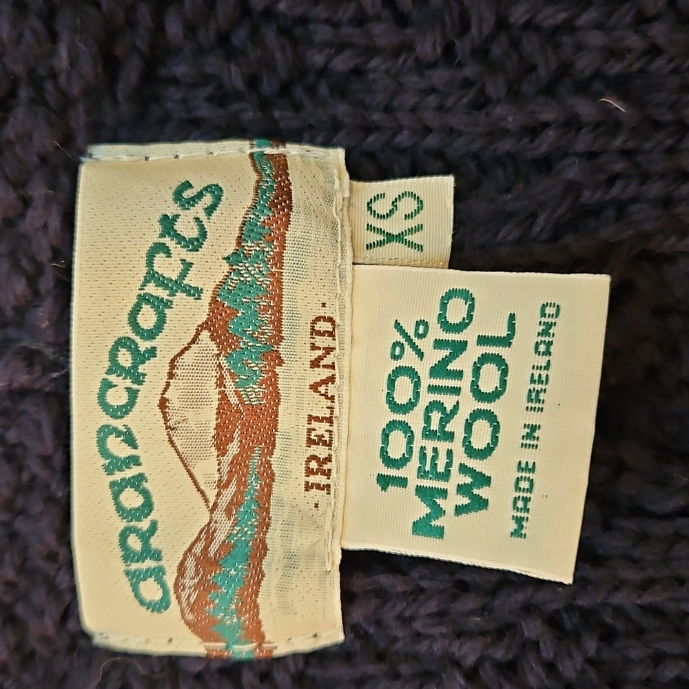 Aran Crafts 100% Merino Wool Button Up Cable Knit Double Busted Dark Blue Sz XS - Picture 9 of 9